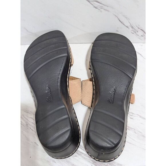 Clarks Collection Women's Tan Cushion Soft 2" Heel Comfort Sandals Size 8.5 - Picture 4 of 8